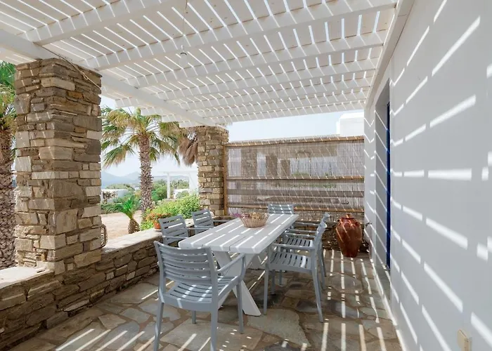 Semesterbostad In Paros Naousa